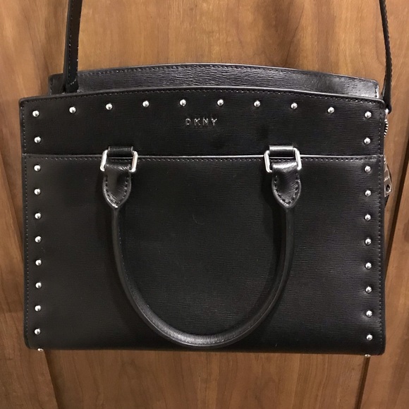 Dkny Handbags - DKNY black purse like new Dkny Handbags - DKNY black purse like new